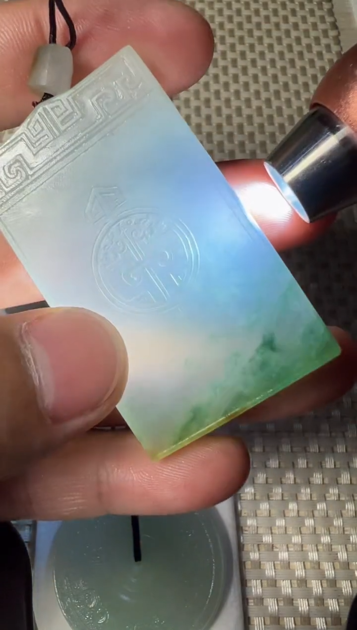 未镶嵌定制翡翠翡翠挂件