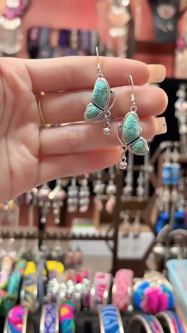 织绣 云织谣民族风精美饰品   346