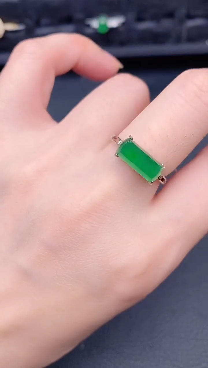 银S925镶嵌戒指翡翠天然a货翡翠245