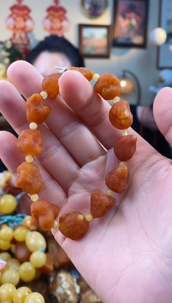 【闪购商品】琥珀手串未镶嵌手串