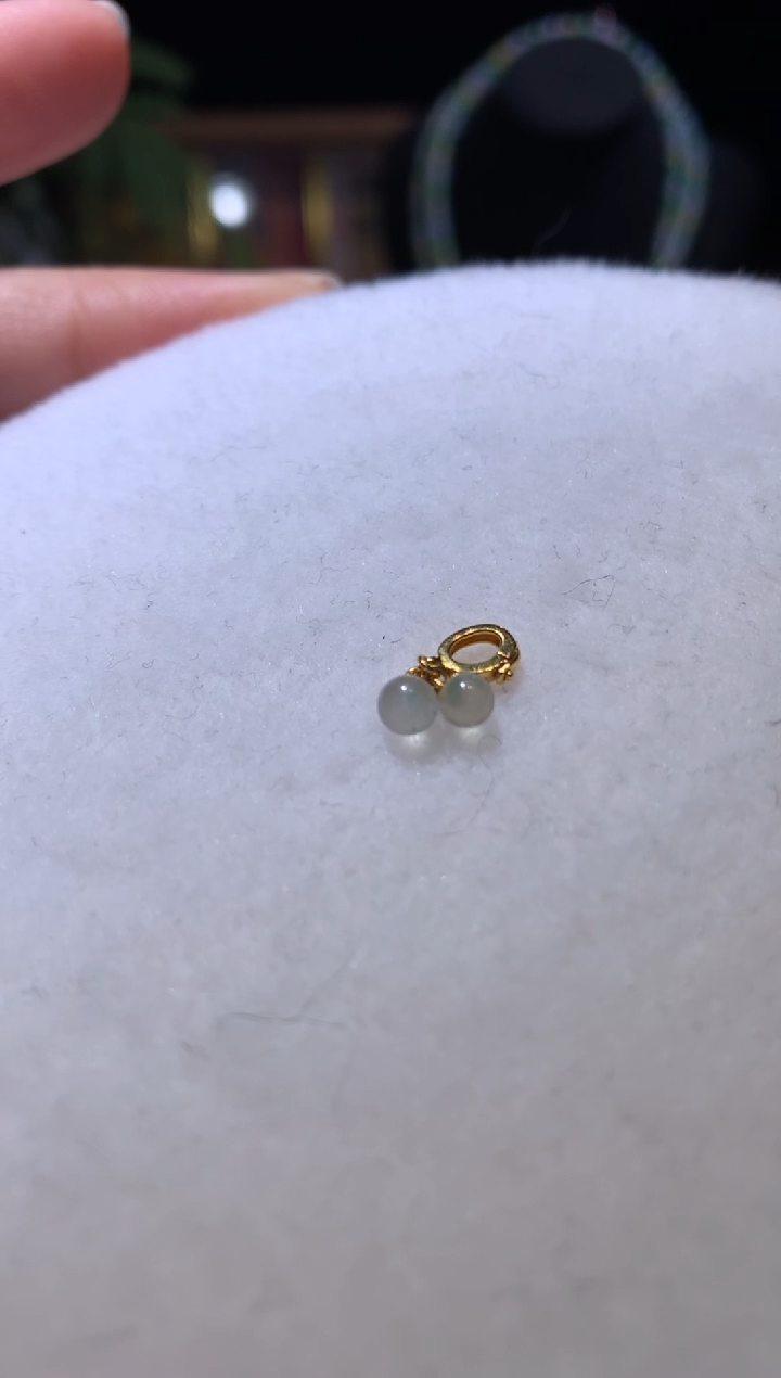 【闪购商品】定制翡翠18K金镶嵌珠子滴流680+0