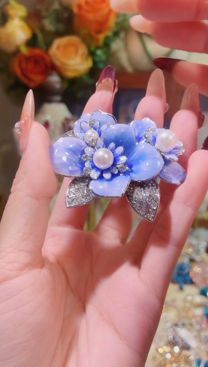 合成立方氧化锆铜合金紫丁香