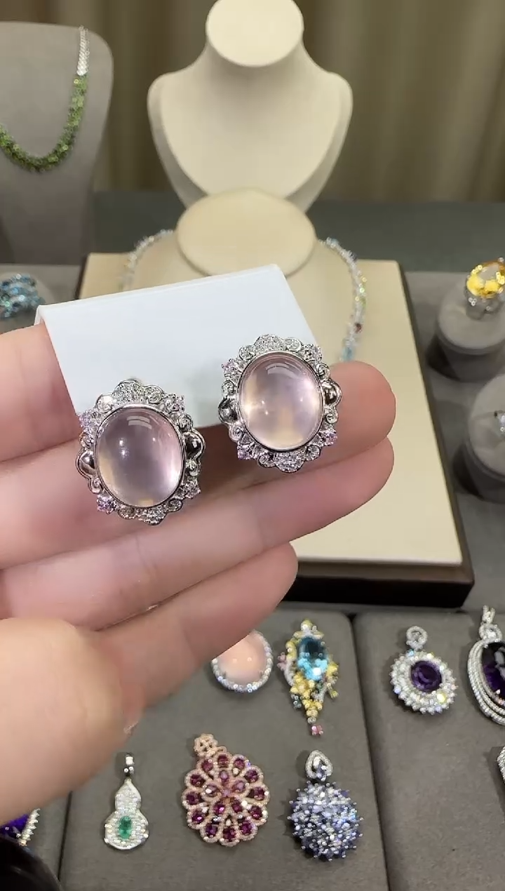 银S925镶嵌耳饰芙蓉石10*12mm星光粉水晶耳扣