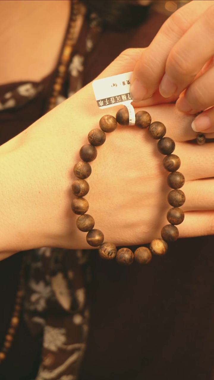 沉香手串09圆珠海南莺歌绿奇楠单圈6g+