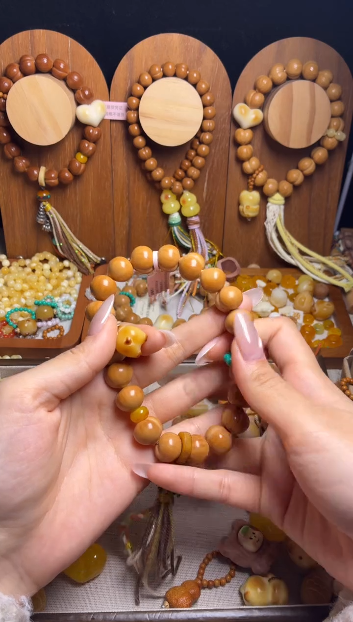 手串猴头核桃迪***.全品光面柯基爱心手串