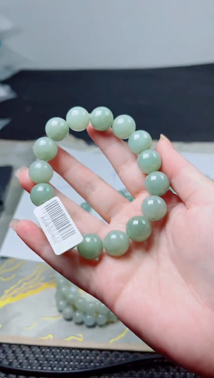 未镶嵌定制翡翠翡翠