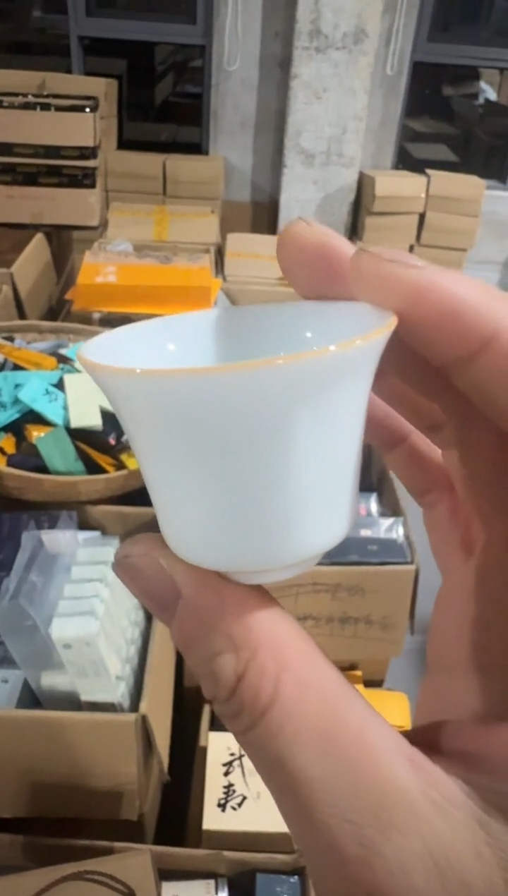 晚上金手指主人杯·····