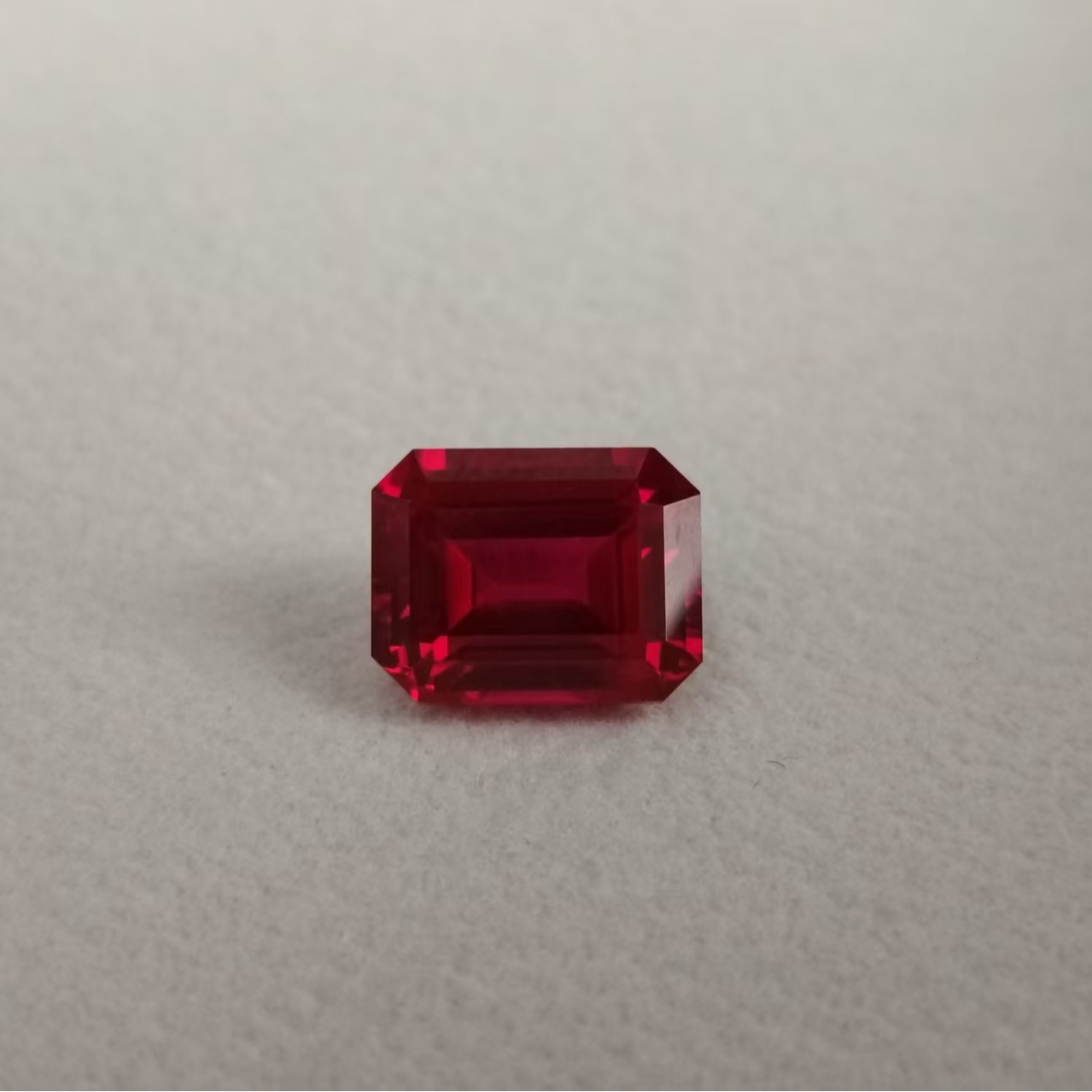 培育蓝宝石#3.32ct鸽血红祖母绿长方形9*7高精切裸石支持双检