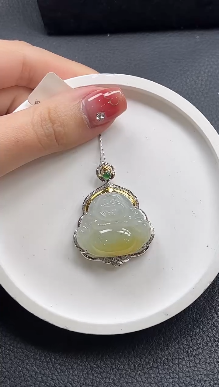【闪购商品】翡翠颈饰18K金镶嵌佛公