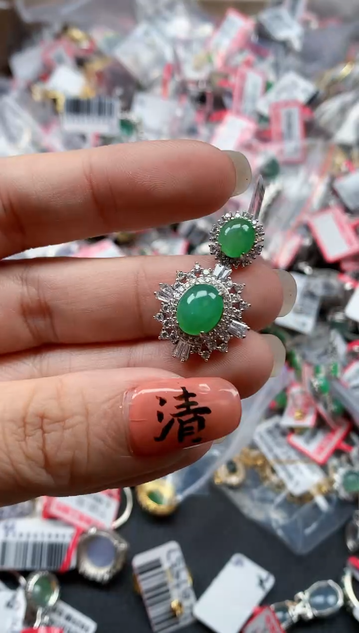 银S925镶嵌戒指翡翠天然A货缅甸翡翠