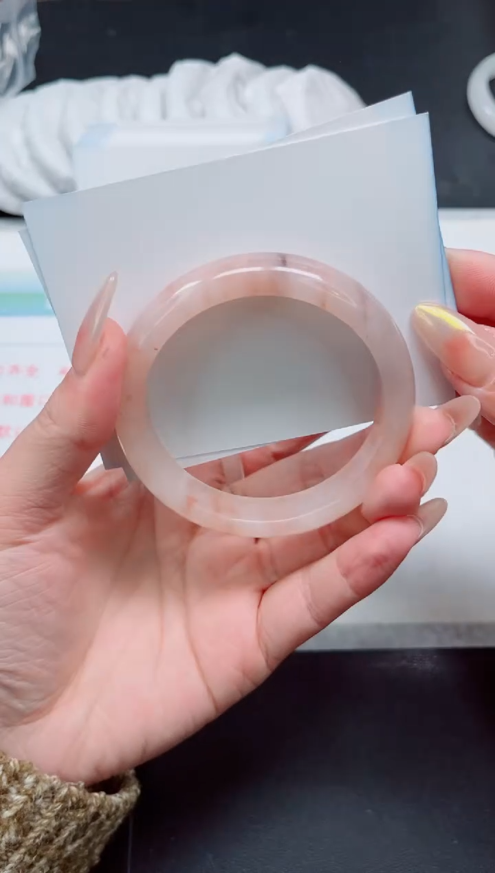 【闪购商品】石英质玉手镯未镶嵌724-58