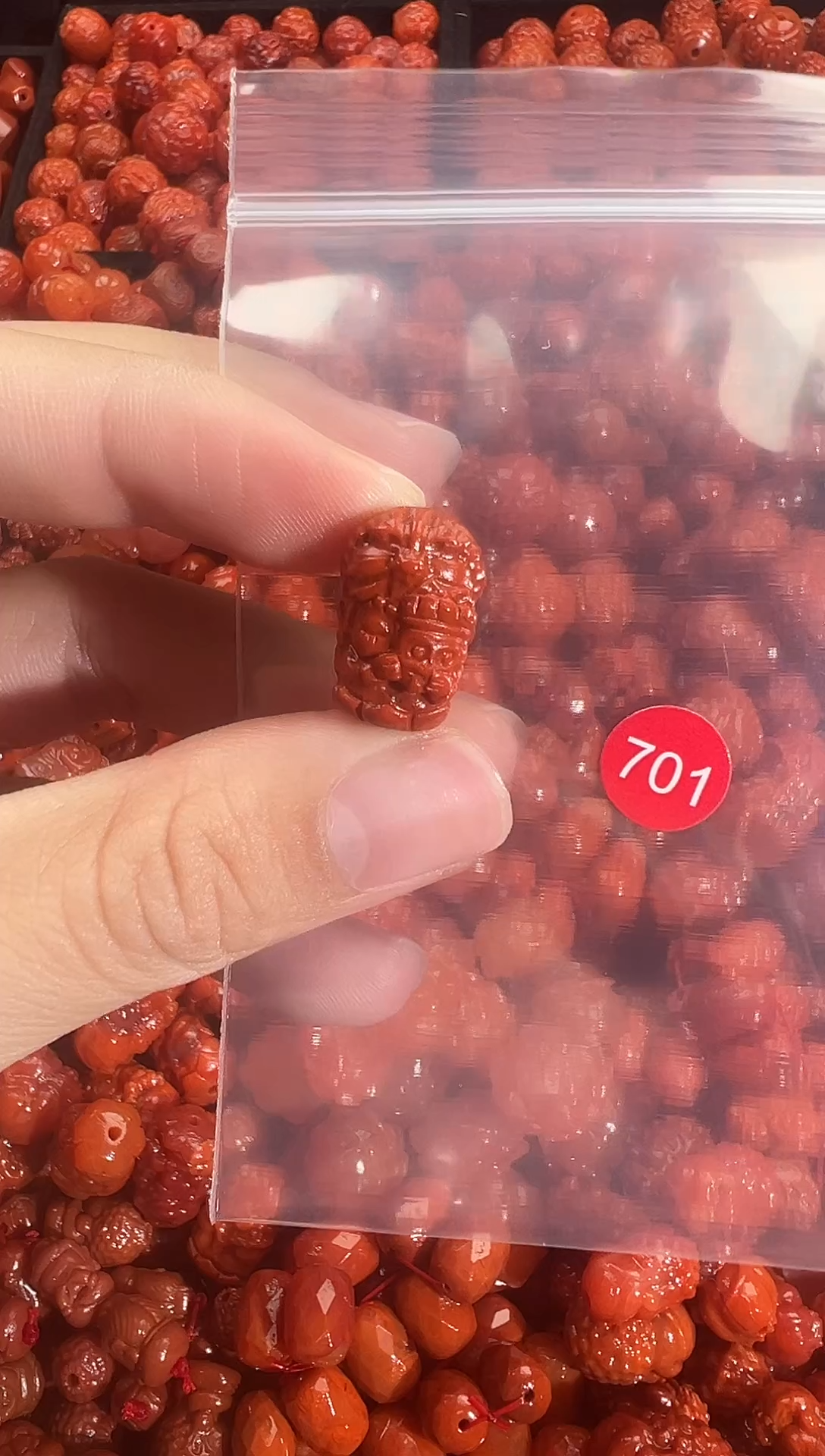 颈饰未镶嵌南红玛瑙1