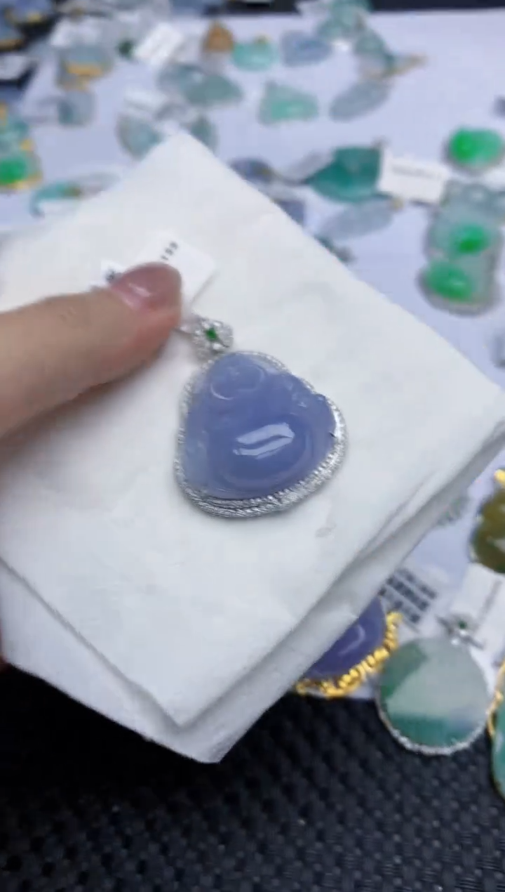 【闪购商品】翡翠颈饰18K金镶嵌天然翡翠A货