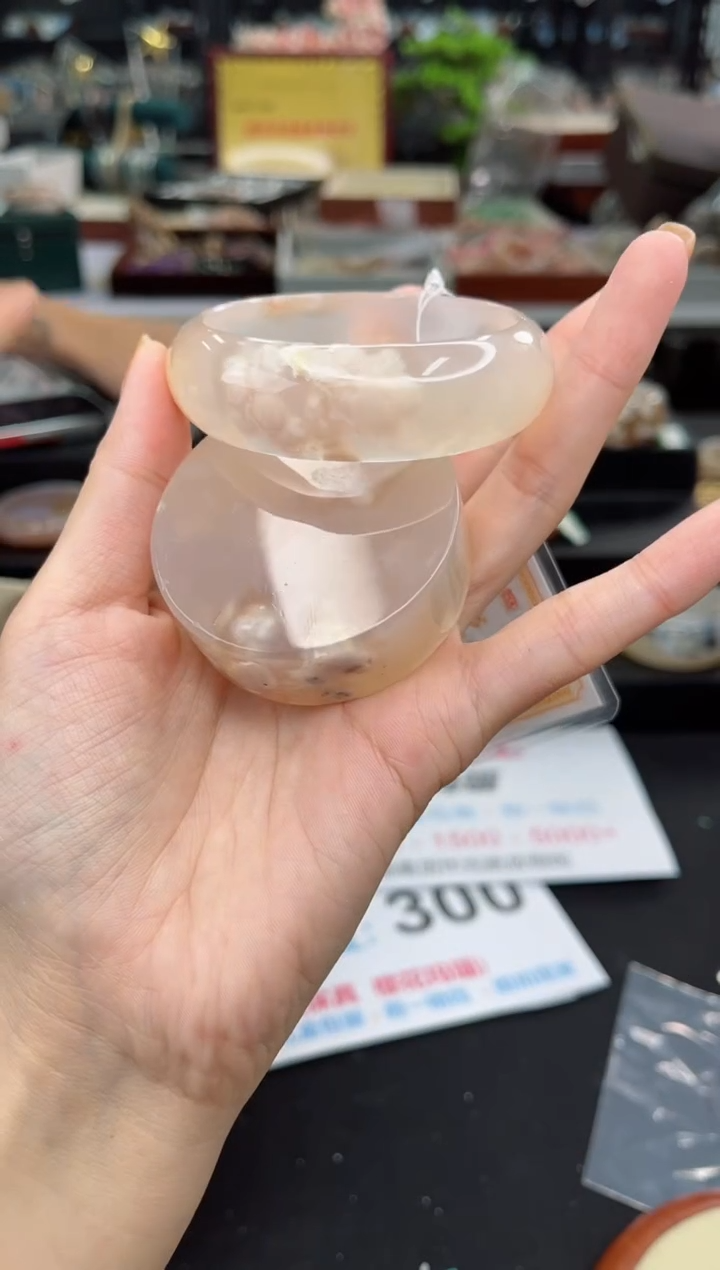 【闪购商品】石英质玉手镯未镶嵌55圈口（赠品镯心）3567210