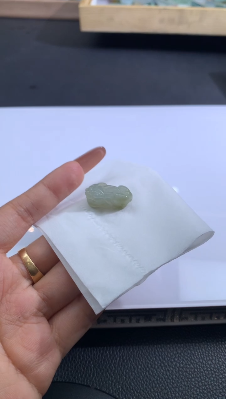 【闪购商品】定制翡翠未镶嵌翡翠