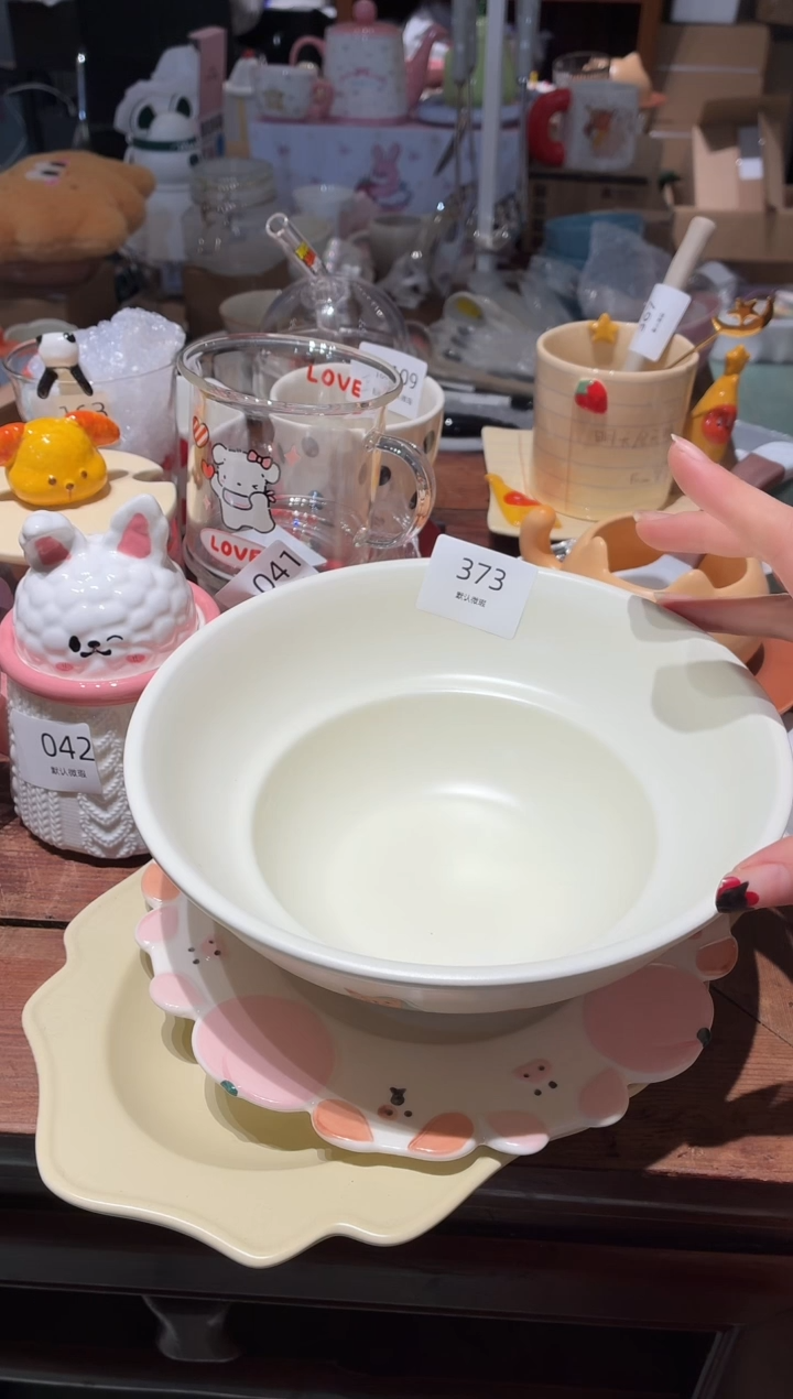 瓷373小猫脚印大碗 瑕疵
