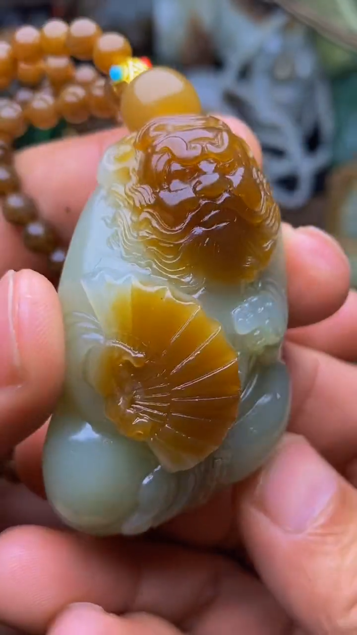 未镶嵌和田玉挂件1