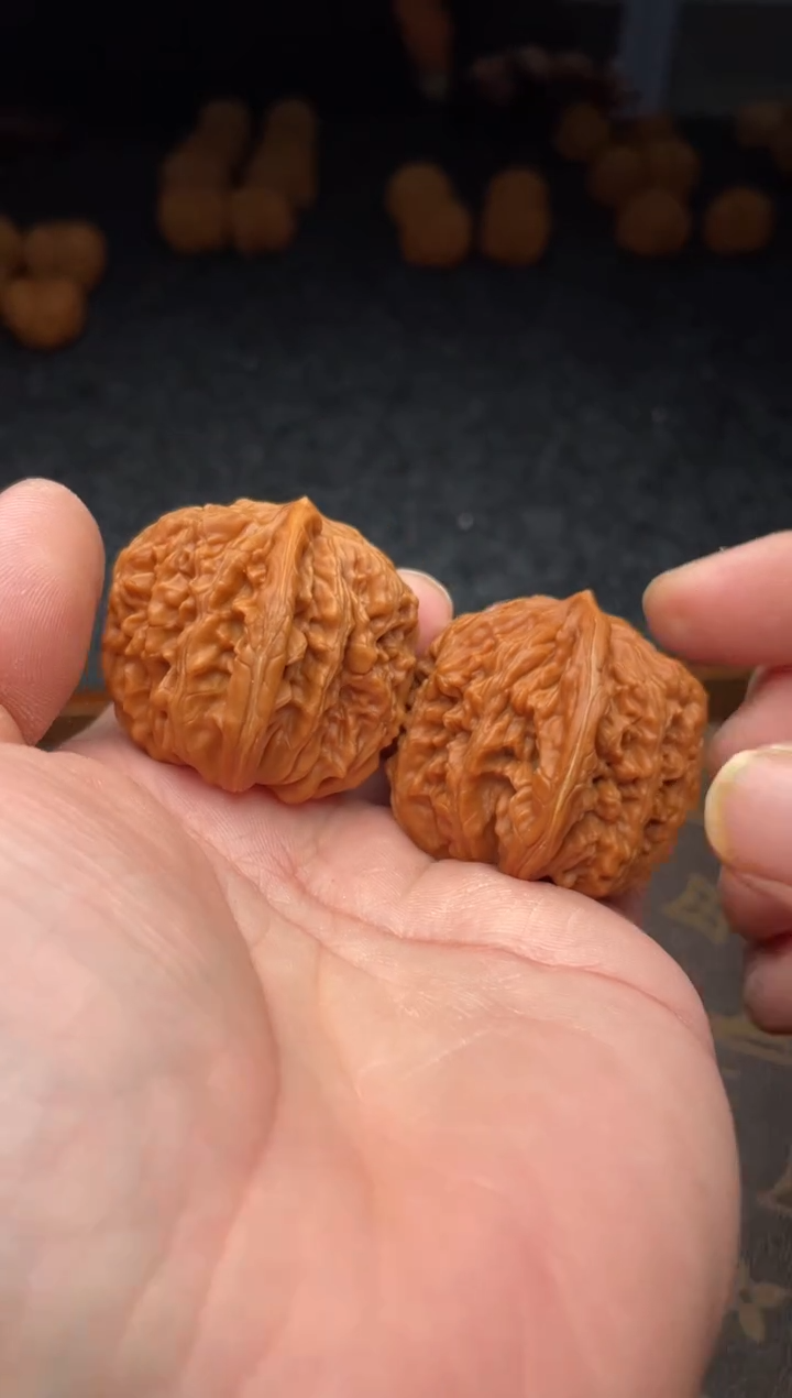 把件文玩核桃 B 132号   42尺四座楼