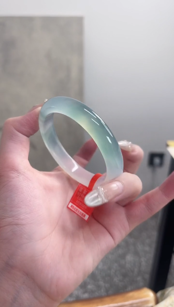 【闪购商品】玛瑙/玉髓手镯未镶嵌56圈 需要包容