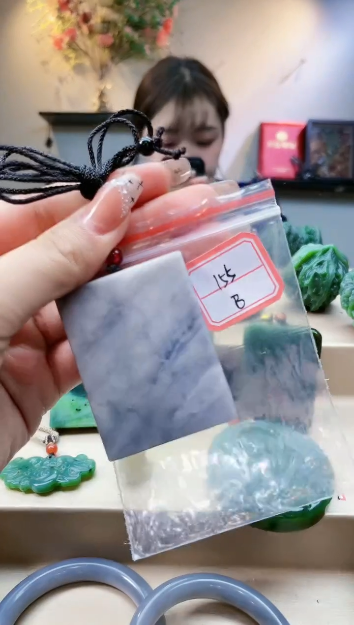 【闪购商品】和田玉挂件未镶嵌1