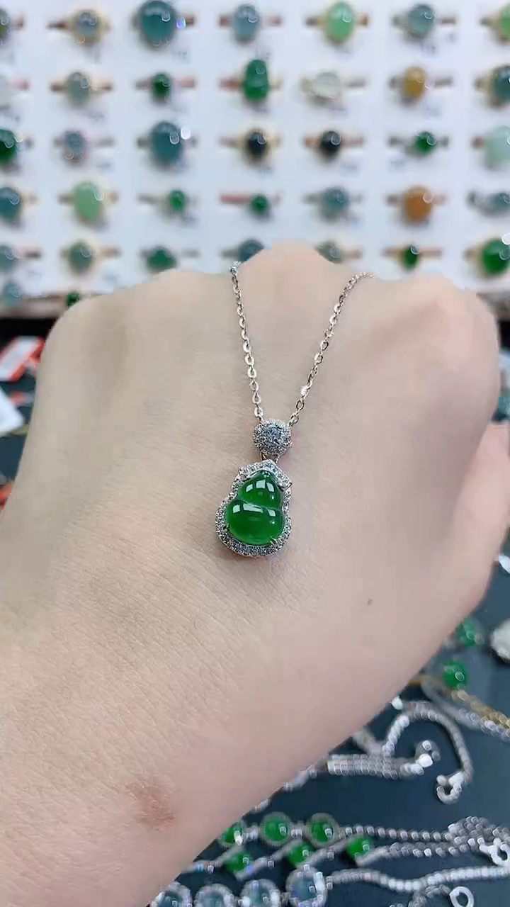颈饰银S925镶嵌翡翠天然翡翠