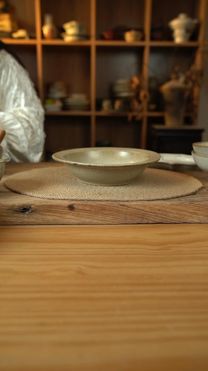 奶奶系列的9英寸宽边盘1个