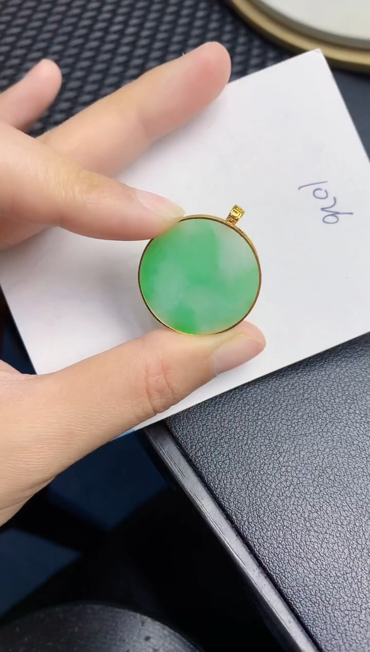 【闪购商品】翡翠颈饰18K金镶嵌000000000