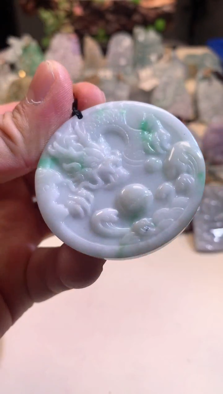 【闪购商品】翡翠颈饰未镶嵌02/08/410