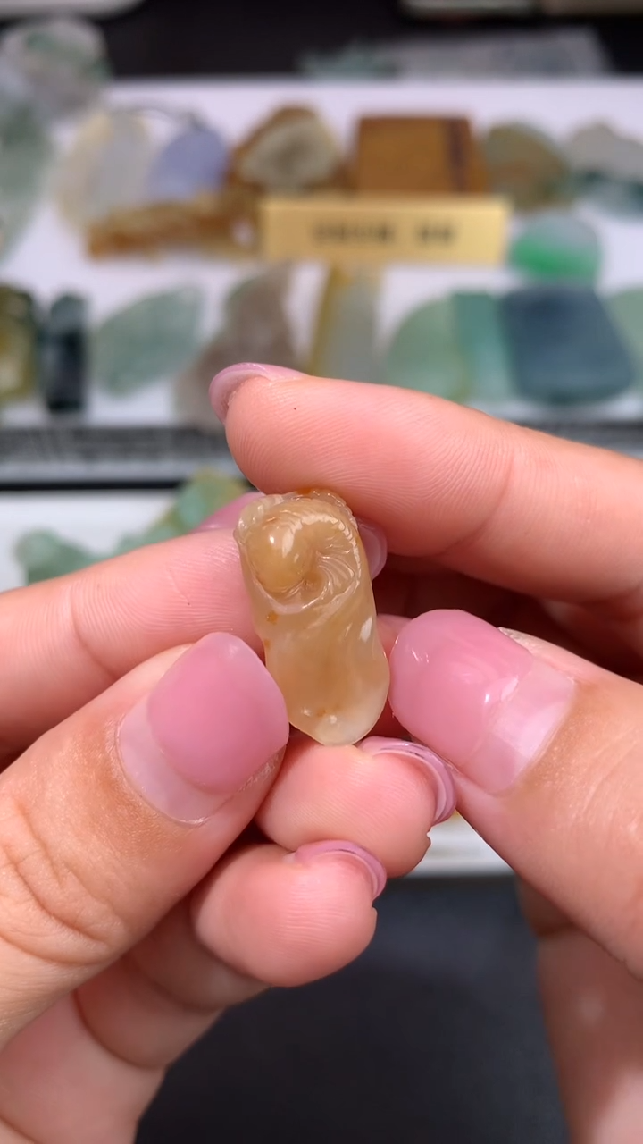 定制翡翠未镶嵌            