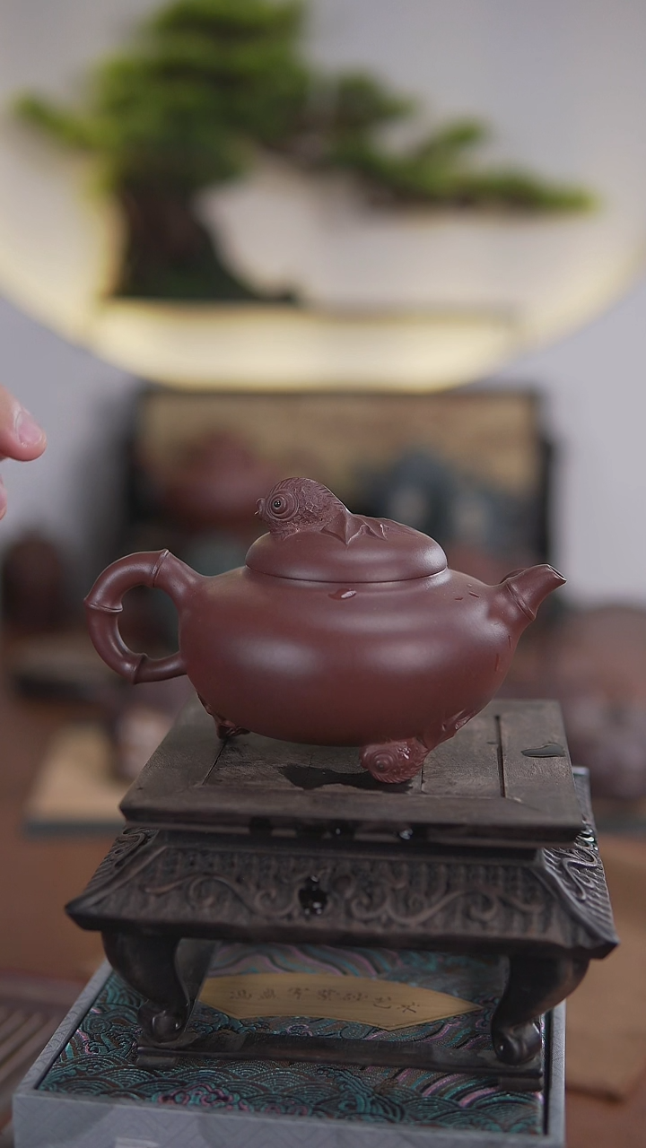 【闪购商品】紫砂茶壶吴叶亚连年有余