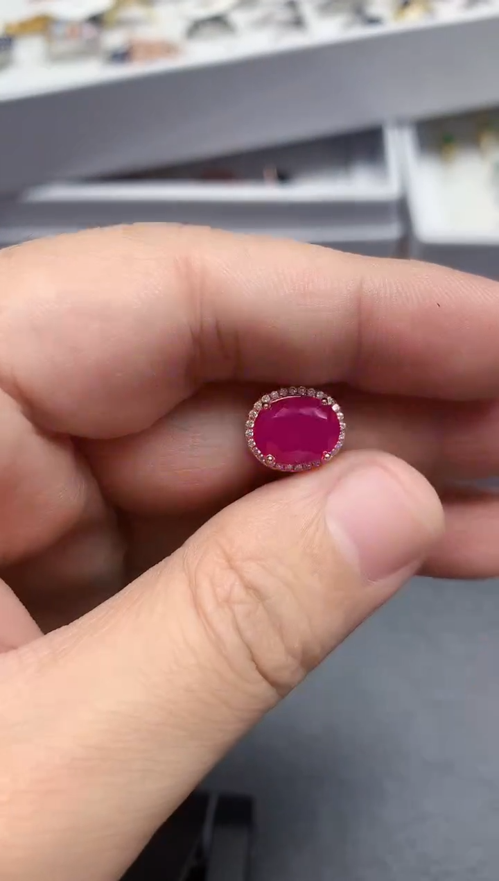 【闪购商品】红宝石戒指银S925镶嵌.........