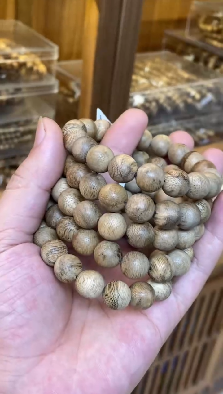 沉香手串文莱昆仑梅格圆珠单圈1.1多样性发其一