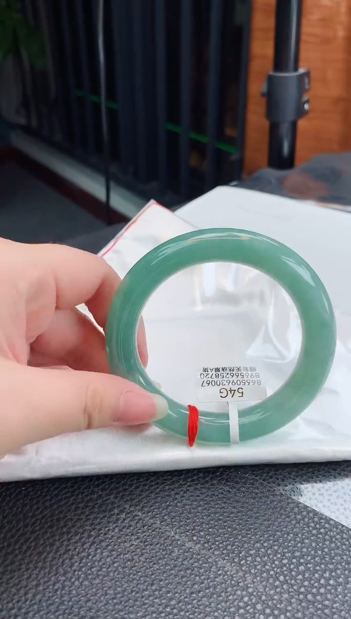 【闪购商品】翡翠手镯未镶嵌缅甸天然翡翠A货手镯