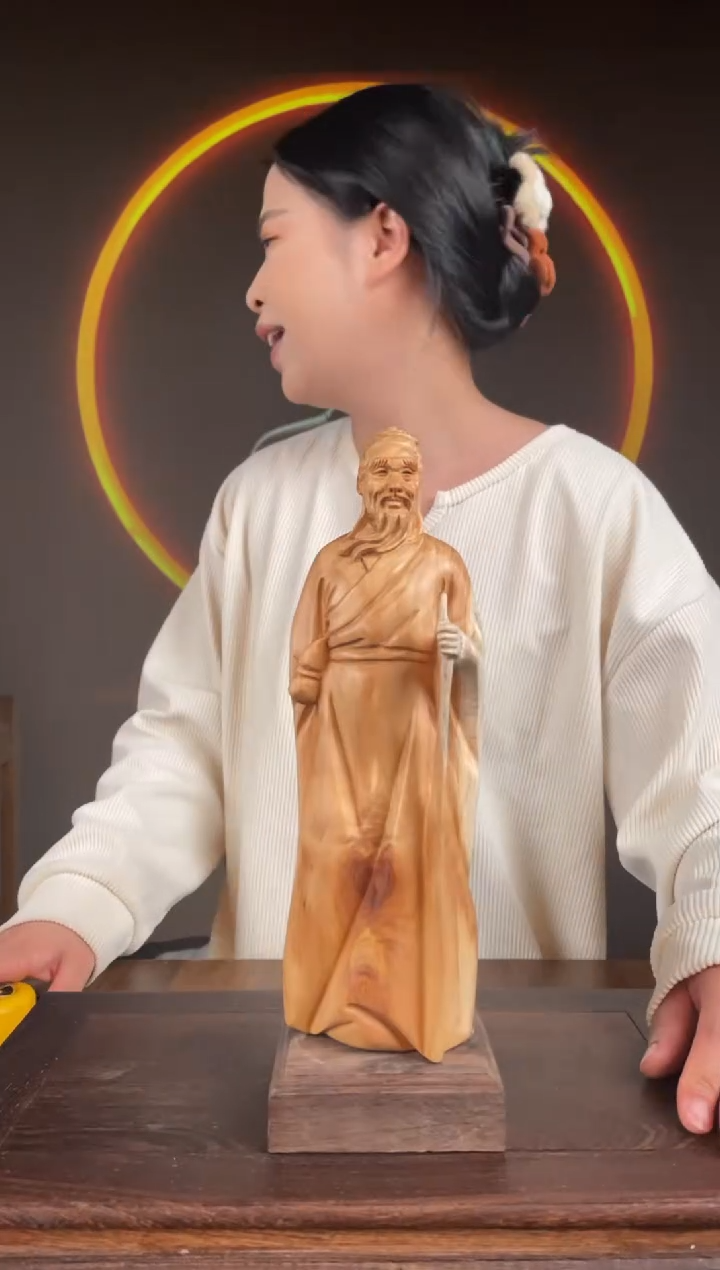 【闪购商品】柏木（崖柏）手工摆件,先抢先得!46