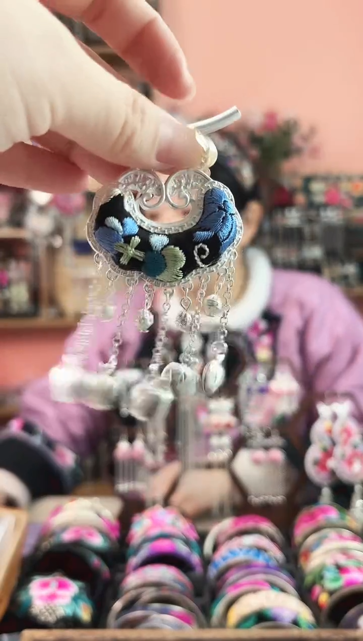 D****e艺枝独绣手工饰品88