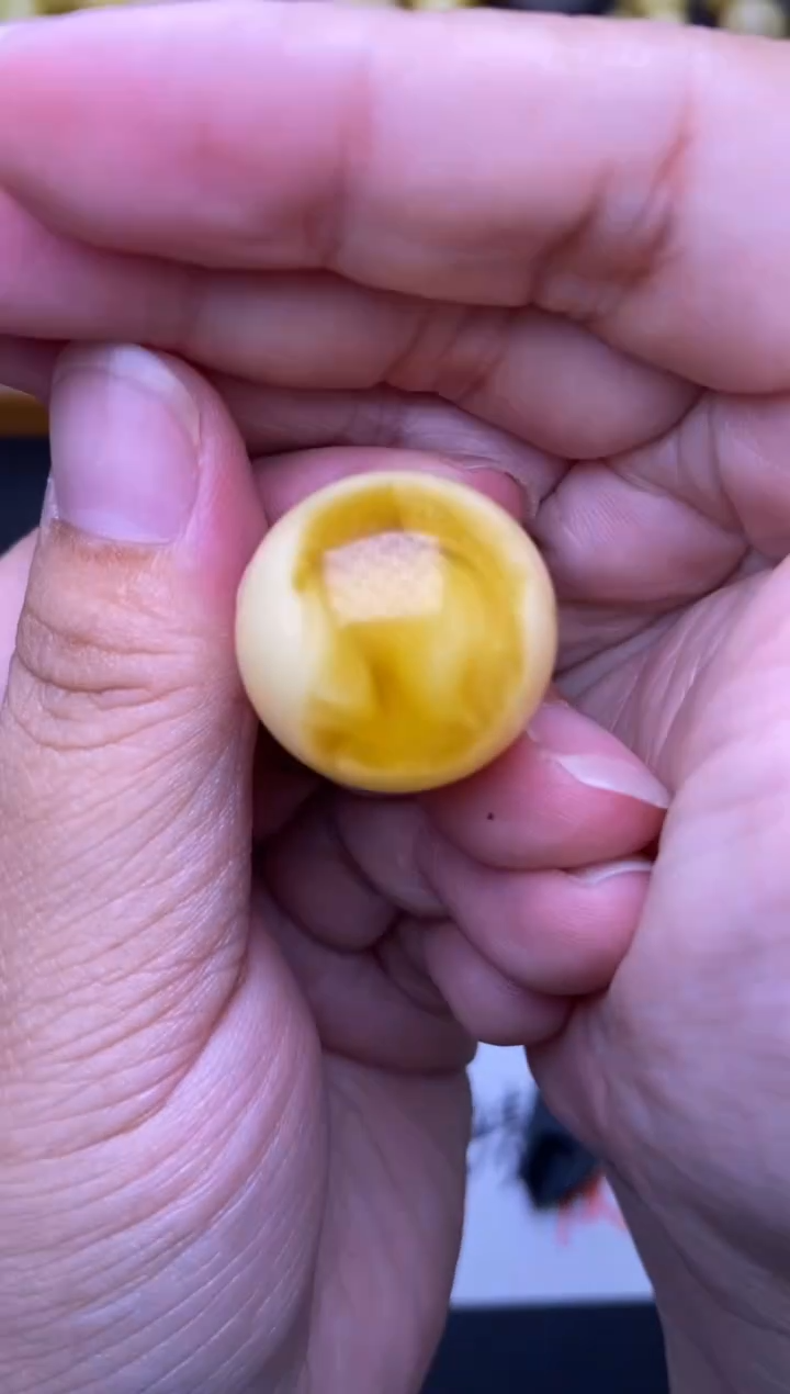 裸石琥珀未镶嵌大小姐珠宝严选176