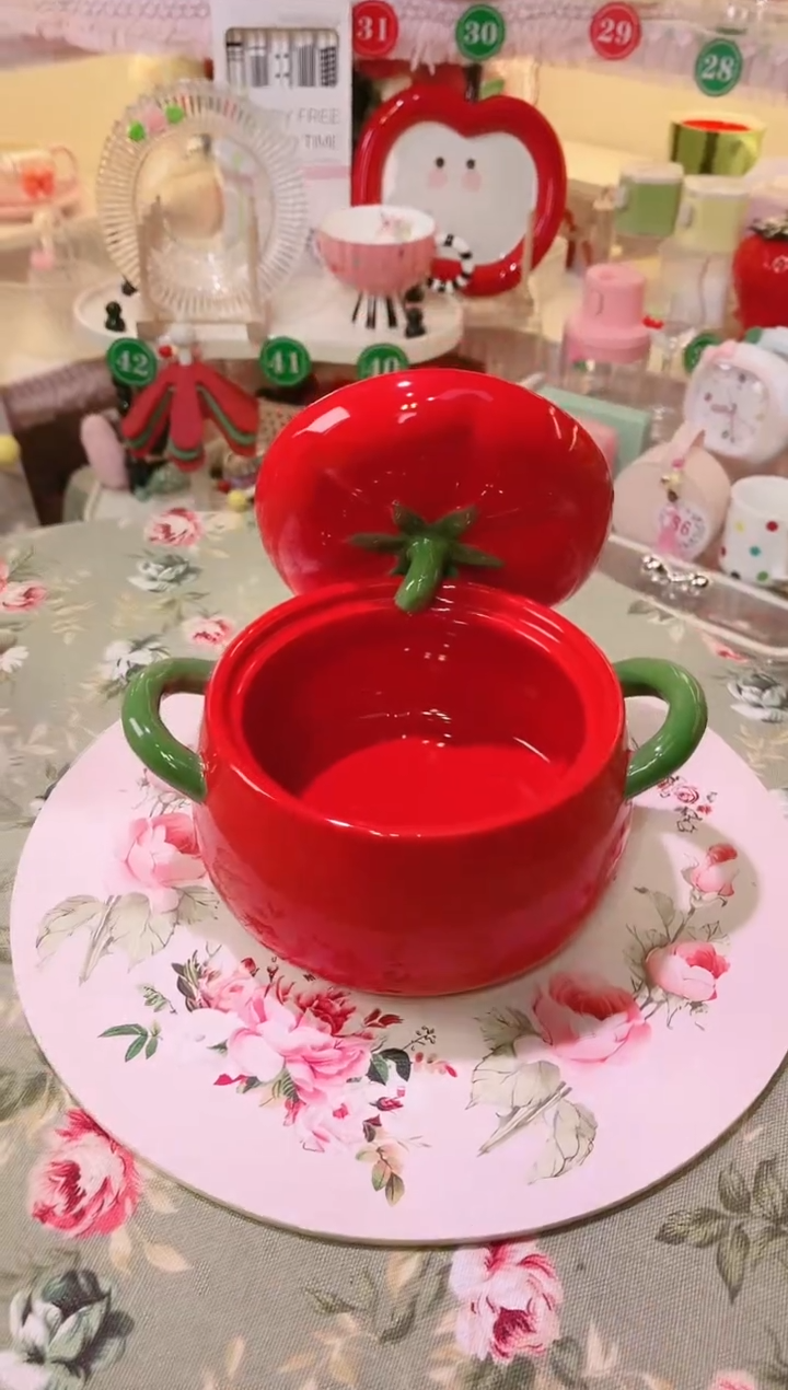 【闪购商品】摆件番茄汤锅品质好，发货快，放心拍