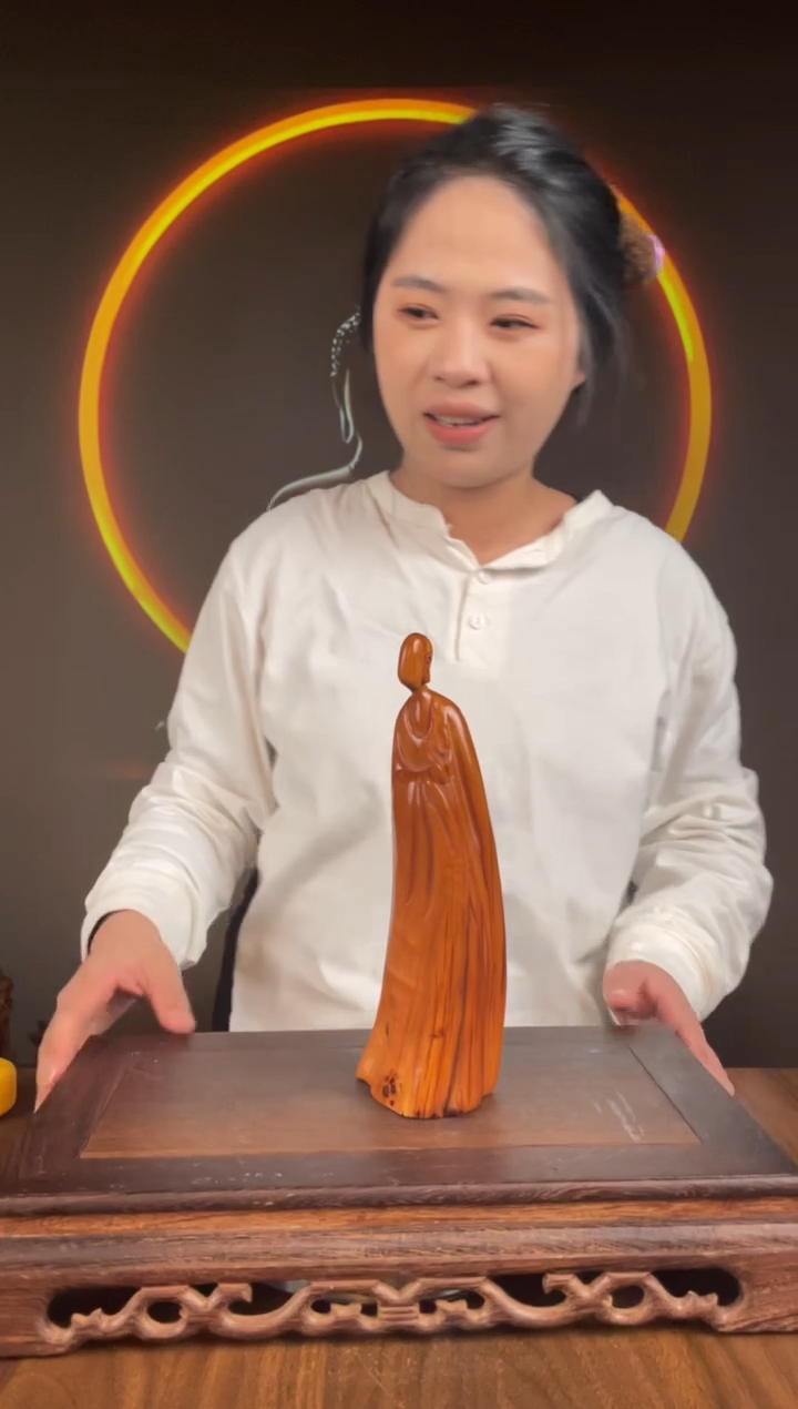 【闪购商品】柏木（崖柏）手工摆件,先抢先得!