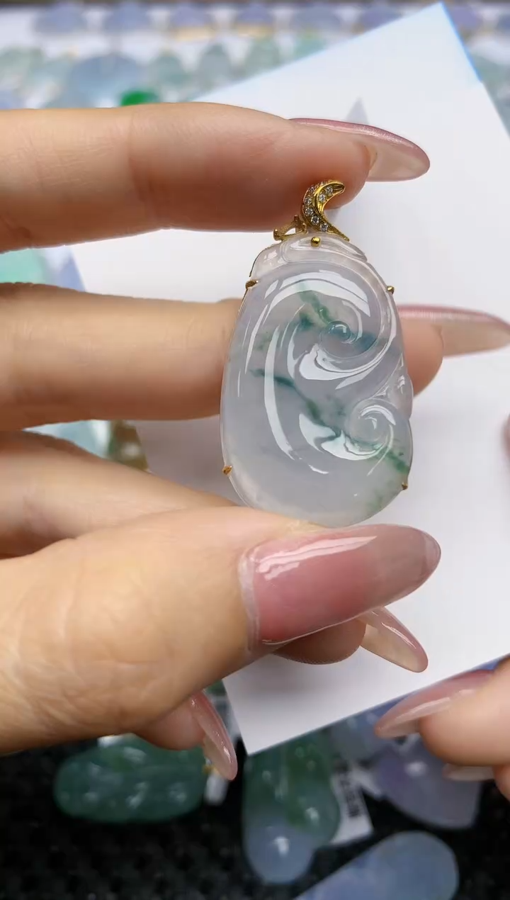 【闪购商品】翡翠挂件18K金镶嵌天然翡翠A货