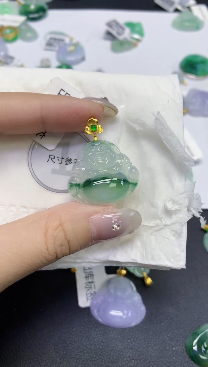 颈饰18K金镶嵌翡翠天然缅甸翡翠A货百元以上9元证书费自理