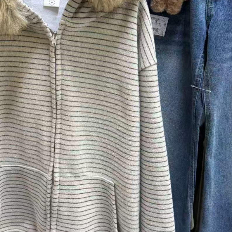 001-100拍这里按照编码拍 往下滑选择尺码注意事项看图二 卫衣