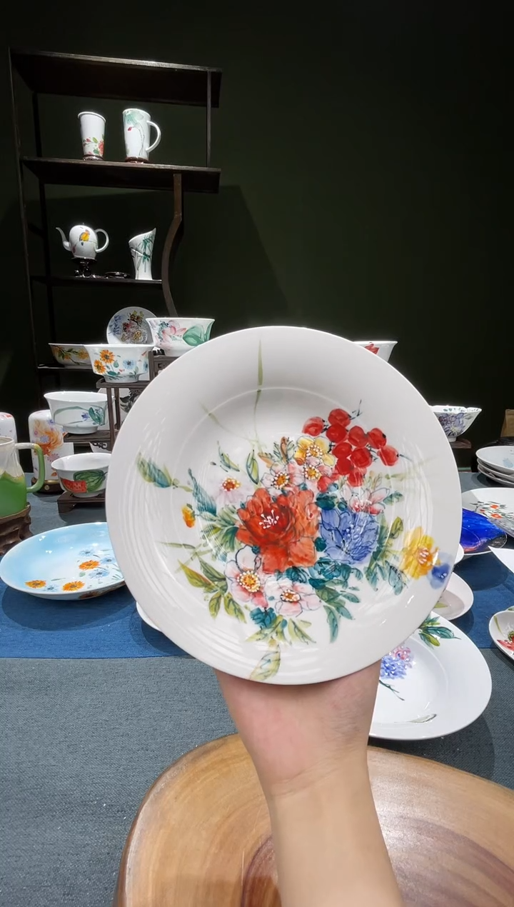 盘景德镇高温釉下彩7.5英寸草帽盘花花开会啦！！！