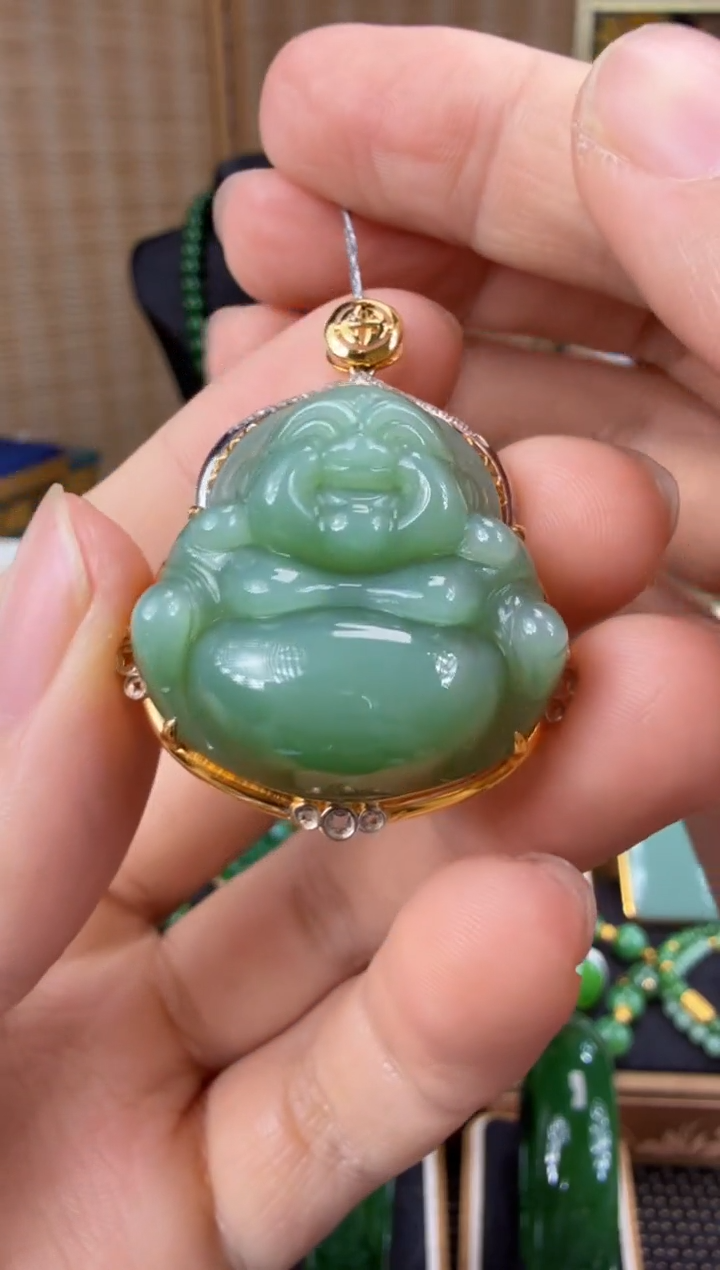 【闪购商品】和田玉（碧玉）吊坠(不含链)18K金镶嵌 