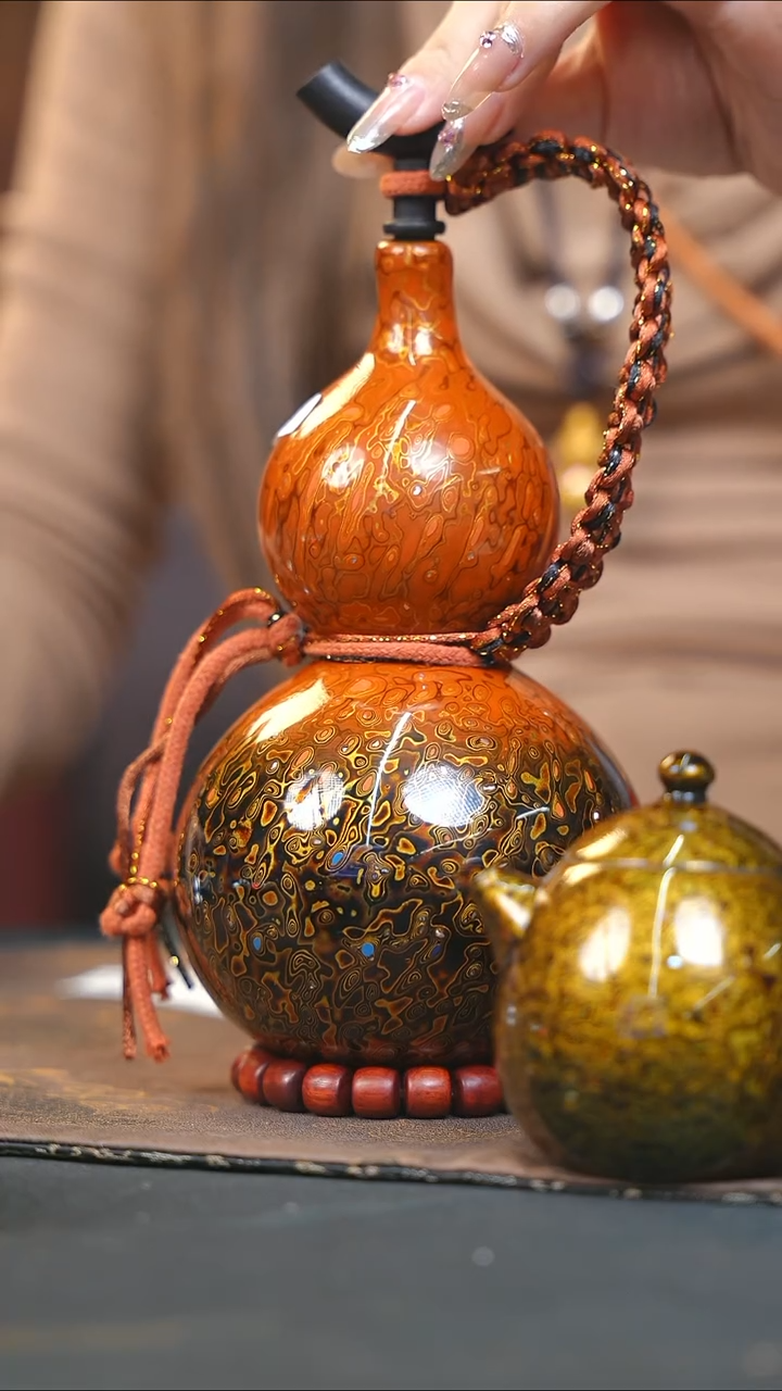 【闪购商品】WQ421漆艺酒葫芦不包手串+黑金龙蛋壶