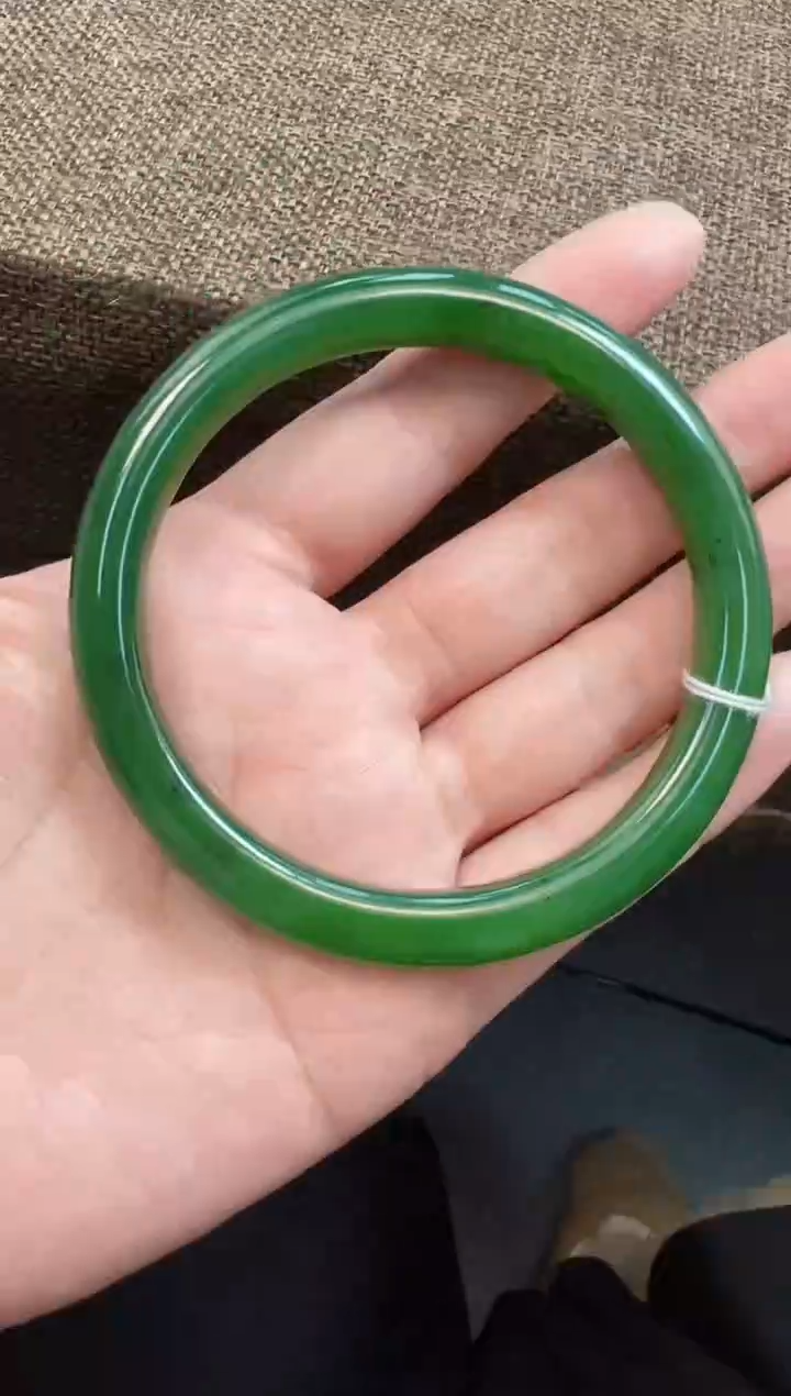 【闪购商品】和田玉手镯未镶嵌手镯多样性发货拍一发一60