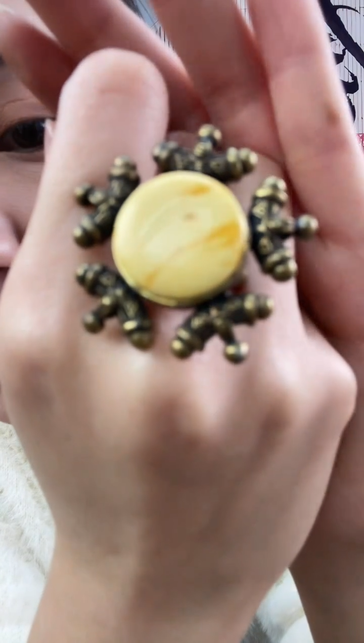 裸石琥珀未镶嵌天然琥珀蜜蜡