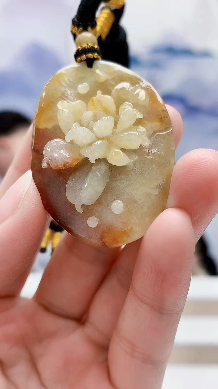 未镶嵌定制翡翠5060lr-毛货挂件37