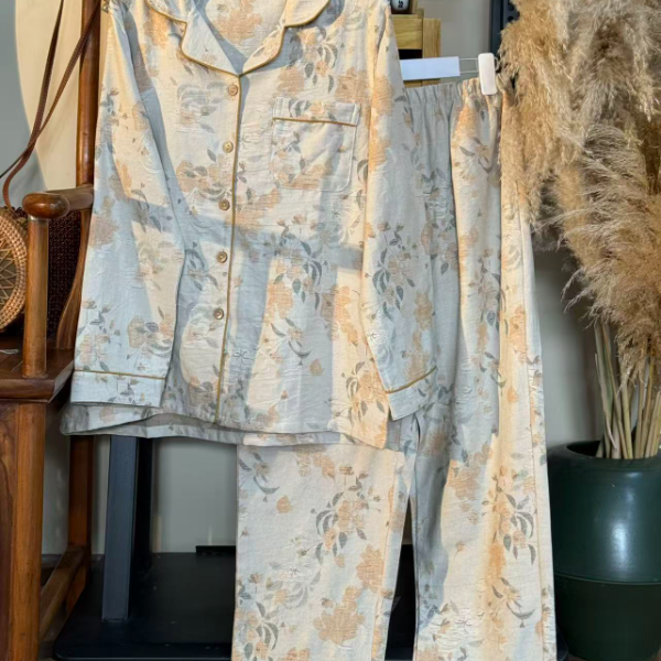 【云目悠悠】秋冬季男女同款宽松舒适套装-20251105