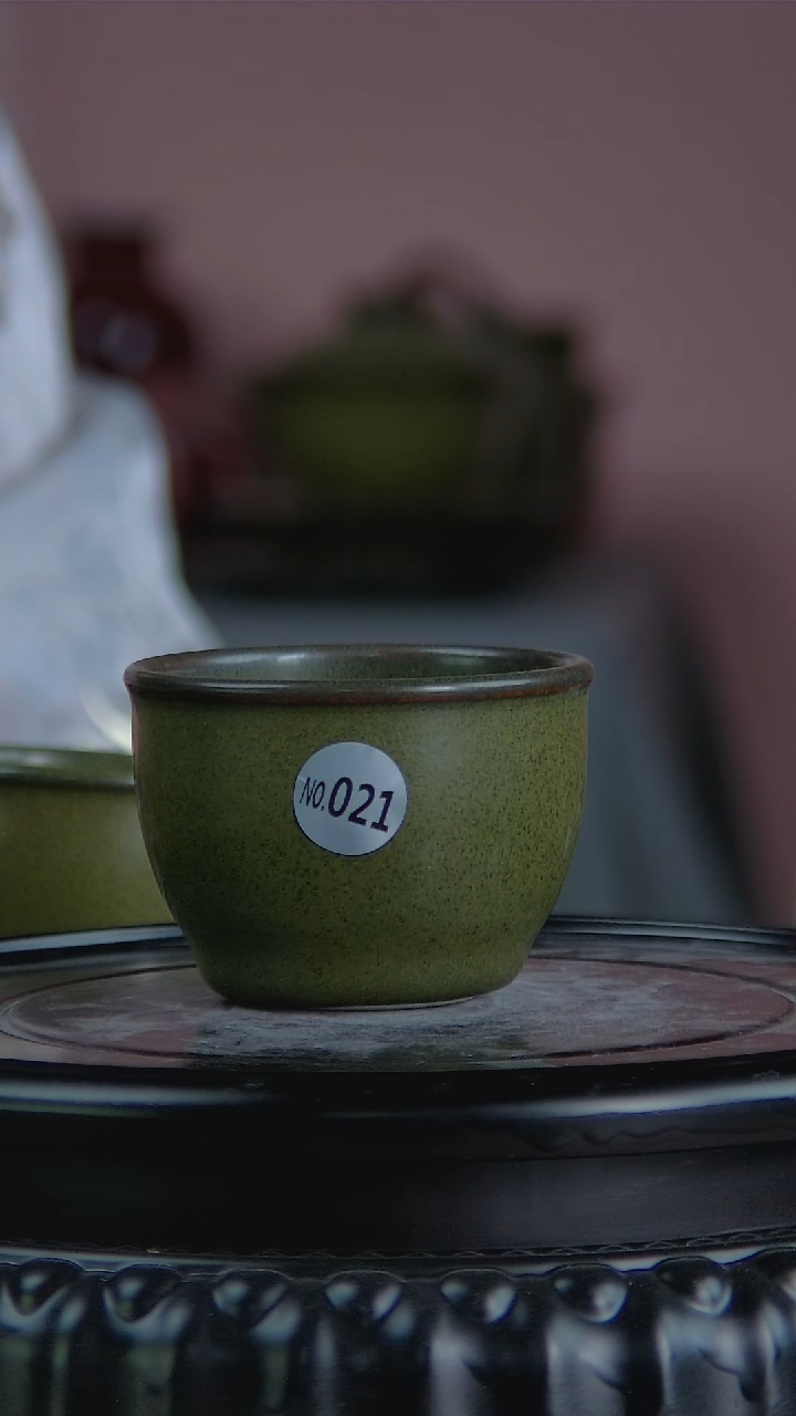 解*景韵堂仿清茶叶末釉