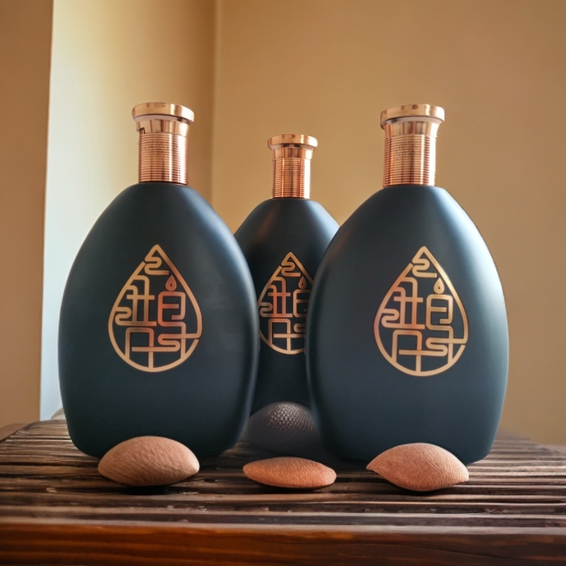 鹊王台375鹊酒绵甜爽净 、回味悠长40度375ml